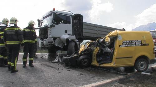 Verkehrsunfall-Gatschberg-2013_2.jpg