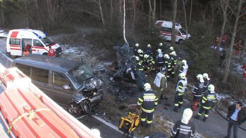 Verkehrsunfall-Niederöblarn-2011_5.jpg